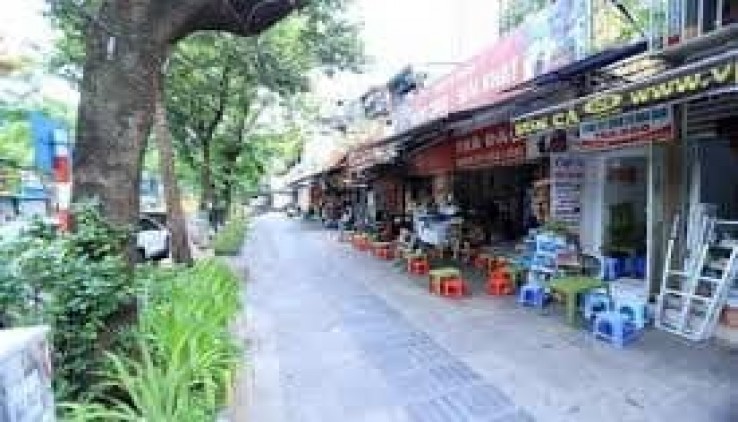 CHO THUÊ NHÀ MBKD HÀNG ĂN UỐNG MP LÝ THƯỜNG KỆT 30M2, MT 9M, VỈA HÈ ĐÁ BÓNG - 60 TRIỆU